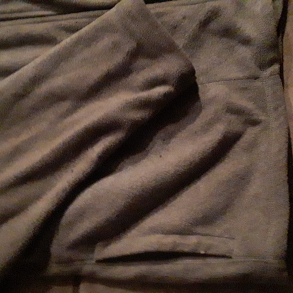 Fleece - Picture 6 of 7